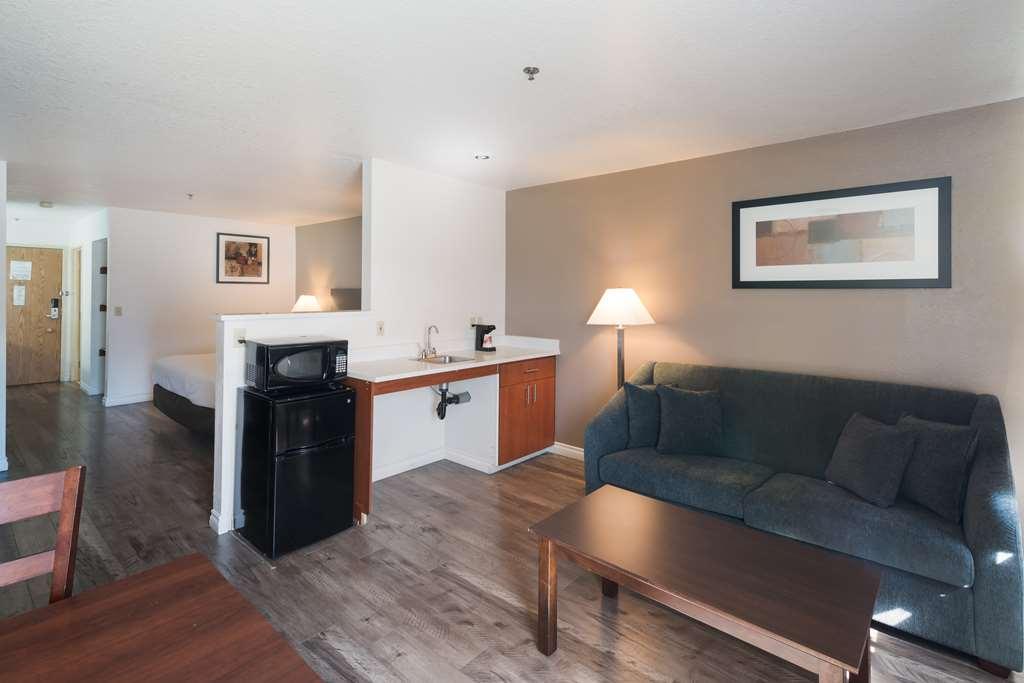 Quality Inn & Suites Kennewick Tri-Cities Кенневік Номер фото