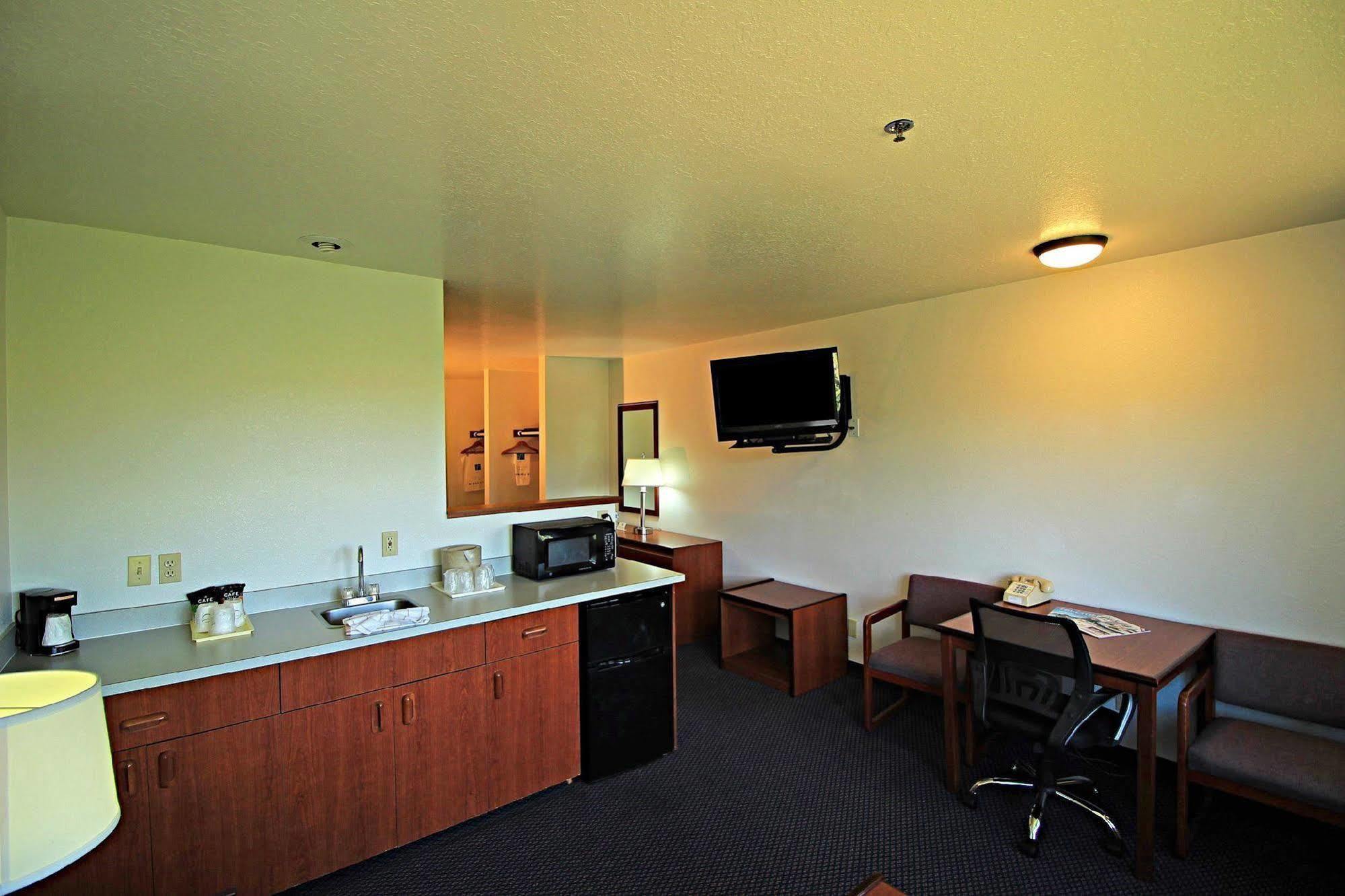 Quality Inn & Suites Kennewick Tri-Cities Кенневік Екстер'єр фото
