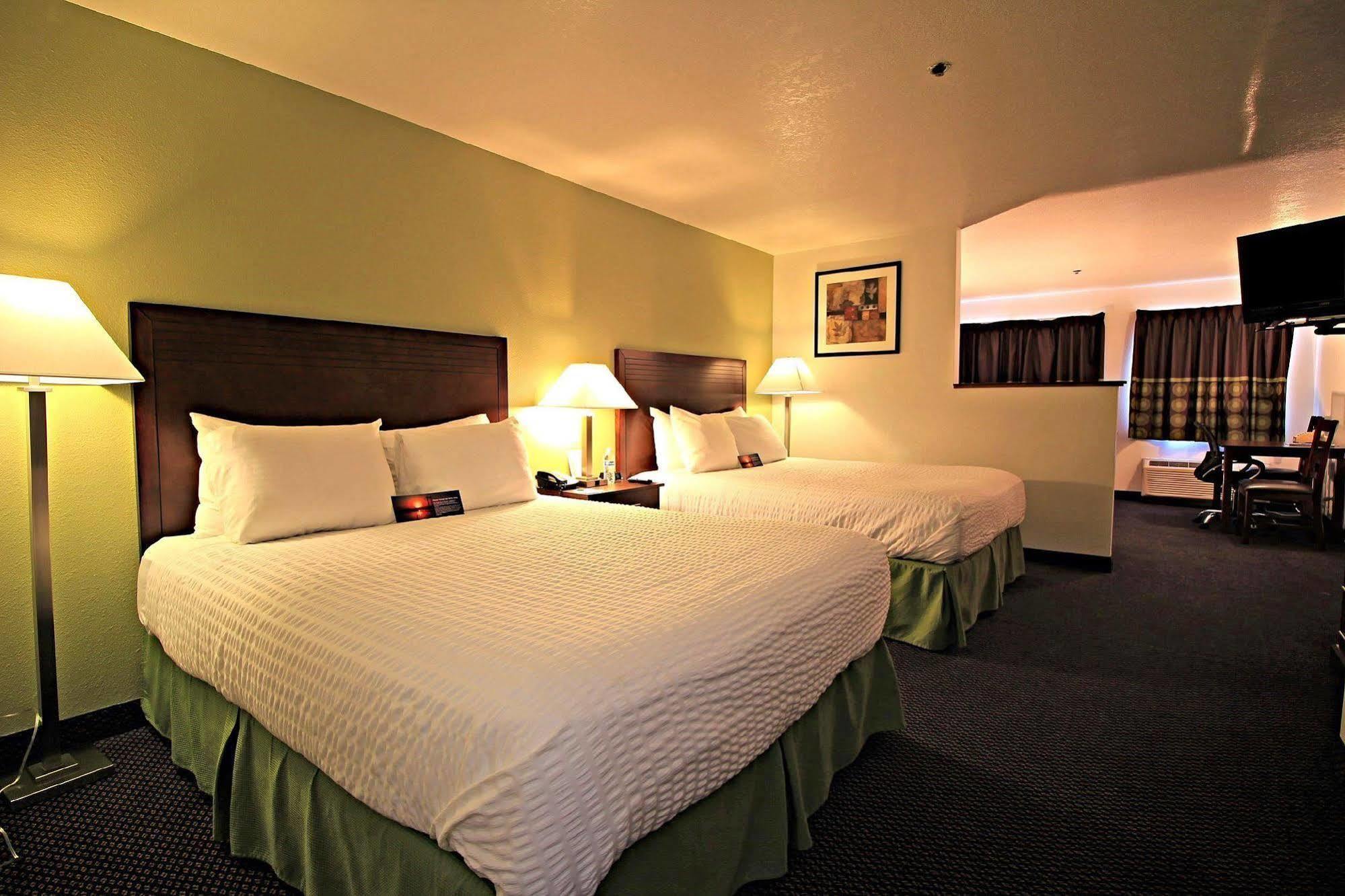 Quality Inn & Suites Kennewick Tri-Cities Кенневік Екстер'єр фото