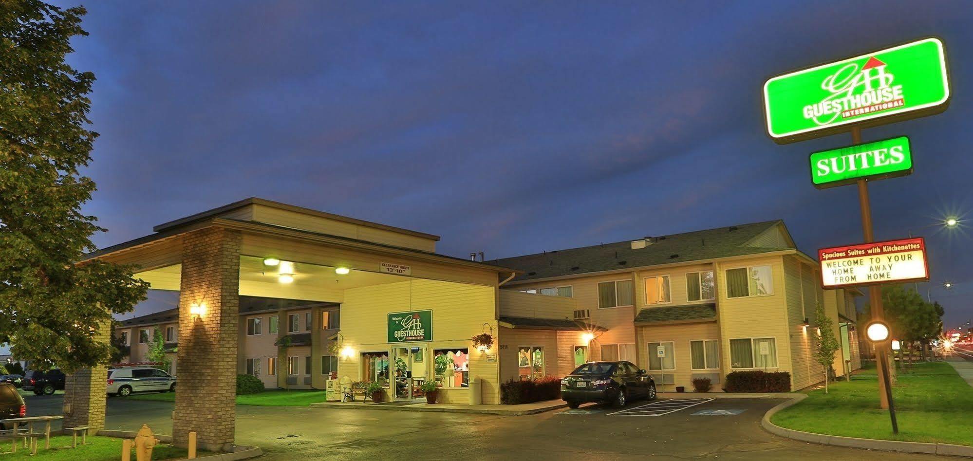 Quality Inn & Suites Kennewick Tri-Cities Кенневік Екстер'єр фото